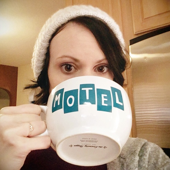 Meet Your Posher, Brittany - Picture 3 of 7